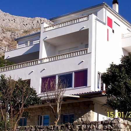 אומיס Apartments Perdijic Nemira מראה חיצוני תמונה