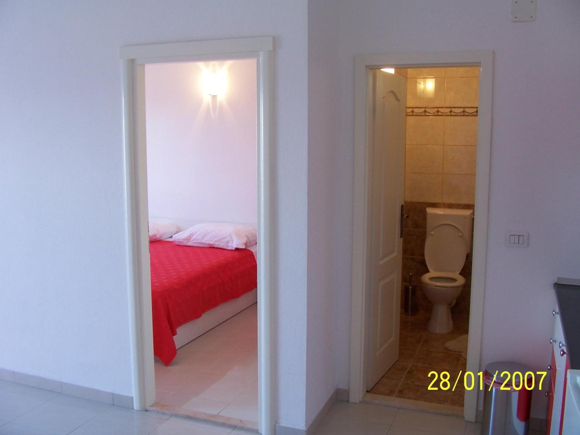 אומיס Apartments Perdijic Nemira מראה חיצוני תמונה