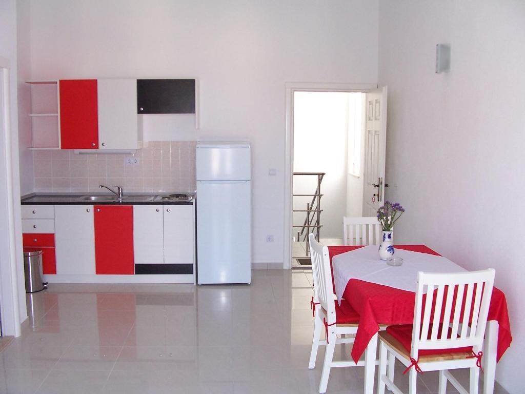 אומיס Apartments Perdijic Nemira חדר תמונה